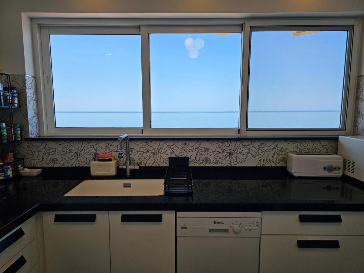 Primera Linea De Playa Con Vistas Al Mar Rincón de la Victoria Екстериор снимка